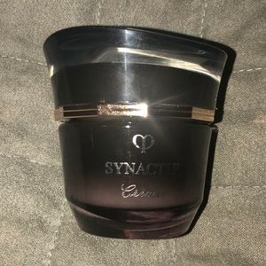 Syntactic crème for eye and face